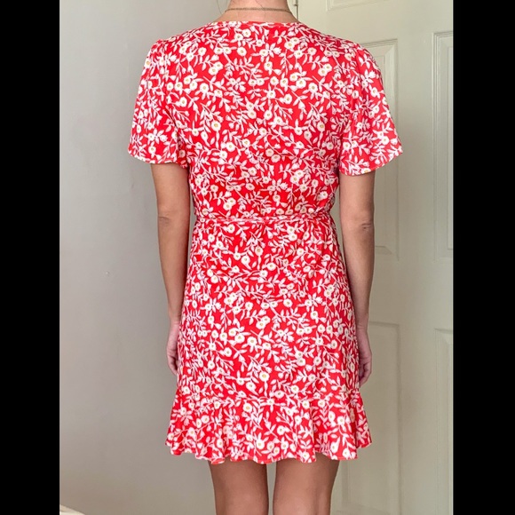 New Floral Wrap Dress - Picture 9 of 16